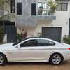 BMW 528i xdrive 4Cylindres thumb 2