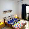 Bel Appartement T3 meublé zac Mbao brioche dorée thumb 4
