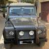Land Rover Defender 110 Station Wagon 2010 thumb 0