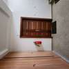 Appartement de 2 chambres et salon aux Almadies thumb 6