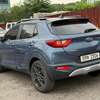 KIA STONIC 2019 thumb 7
