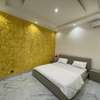 APPARTEMENT MEUBLE F3 A LOUER POINT E thumb 12