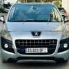 Peugeot 3008  2011 thumb 1