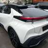 Toyota CHR 2024 SUV blanc toit noir thumb 2