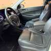 Hyundai Tucson Anne 2018 full options thumb 4