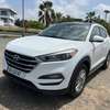 Hyundai Tucson 2017 SUV blanc spacieux polyvalent thumb 5