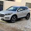 Hyundai Tucson thumb 1