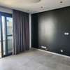 Appartement f4 haut standing au point E avec salle de sport thumb 5