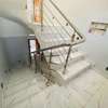 APPARTEMENT F4 A LOUER A  NGOR thumb 4