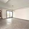 Appartement moderne et spacieux thumb 2