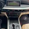BMW X5 SUV blanc spacieux et performant thumb 9