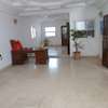 LOUER – Magnifique Villa R+1 de 500 m² aux Almadies thumb 6