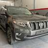 Toyota PRADO VX 2024 SUV Gris métallisé thumb 1