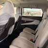Peugeot 5008 _2019 thumb 10