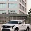 Toyota Tacoma SR  2024 thumb 2