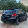 Peugeot 208 full options manuel diesel 2017 thumb 7