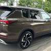 Mitsubishi Outlander thumb 12