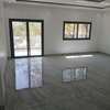 Appartements F4 neufs au Point E thumb 6