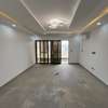 Immeuble R+7 Neuf a vendre aux Almadies thumb 5