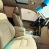 Toyota land cruiser V8 thumb 6