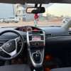 Toyota verso 7 place 2016 thumb 3