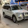 Mistubichi pajero 2015 thumb 8