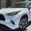 Toyota highlander thumb 2