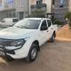 Mitsubishi l200 202 thumb 5