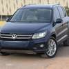 VOLKSWAGEN TIGUANE thumb 0