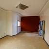 Villa Type F7 à Diamniadio – Route des Ministères thumb 1