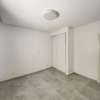Appartement f4 haut standing au point E avec salle de sport thumb 10