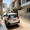 Location Toyota Yaris 7 places thumb 2