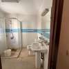 Villa R+2 à vendre aux Almadies Titre Foncier thumb 2