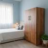 Armoire bois chêne 3 tiroirs portes battantes thumb 1
