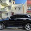 Jeep Grand Cherokee Overland 2019 thumb 3