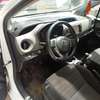 Toyota yaris  a vendre thumb 5