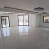 Appartement/ PENTHOUSE F6 A LOUER thumb 10