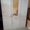 Armoire 3 portes thumb 2
