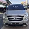 Hyundai Starex manuelle 51.000 kms 12 places thumb 0