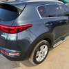 Kia sportage SUV 2018 Gris foncé thumb 3