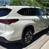 Toyota highlander thumb 4