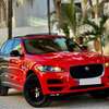 Jaguar SUV Rouge 2017 thumb 2