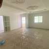 appartement F4 a louer DJILY MBAYE thumb 4