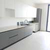 Appartement vue sur la Rte du King Fahd thumb 1