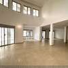 Villa de 750m2 à louer aux Almadies thumb 7