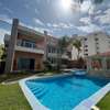 VILLA DE PRESTIGE PIEDS DANS L'EAU-– 900 m² 🌴 thumb 3