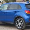 Mitsubishi Outlander thumb 2