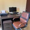 Jolis bureau avec armoire thumb 1