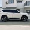 Toyota landcruiser VX thumb 3
