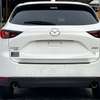 Mazda CX-5 SUV blanc feux LED jantes noires thumb 6